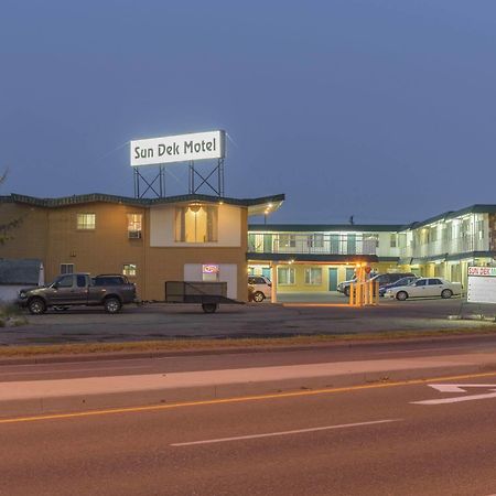 Sun-Dek Motel Medicine Hat Exteriér fotografie